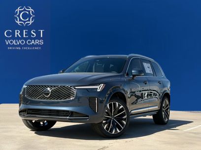 New 2026 Volvo XC90 B5 Core w/ Protection Package Premier
