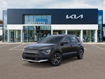New 2026 Kia Niro LX