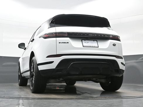 Used 2023 Land Rover Range Rover Evoque R-Dynamic S AWD/4WD image 30