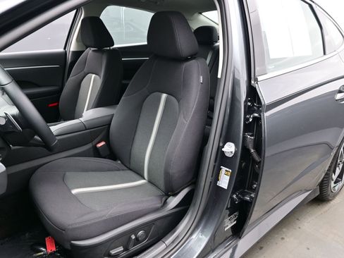 Certified 2026 Hyundai Sonata SEL AWD/4WD image 12