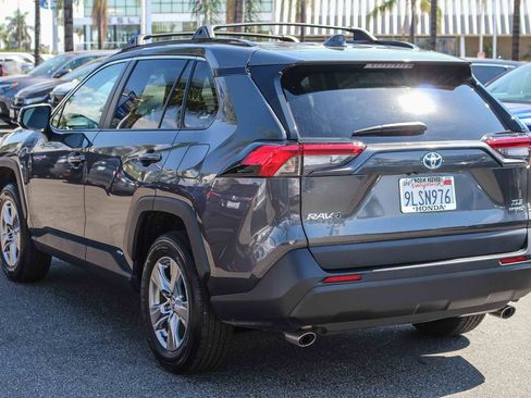 Used 2024 Toyota RAV4 XLE image 4
