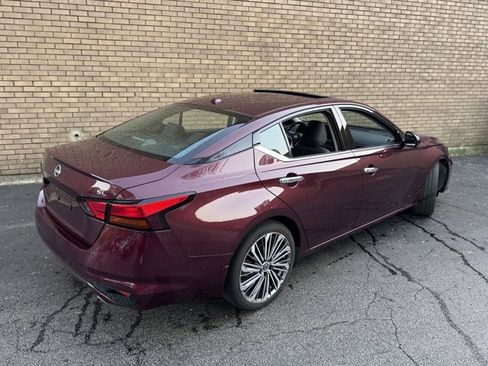 Used 2024 Nissan Altima 2.5 SL image 24