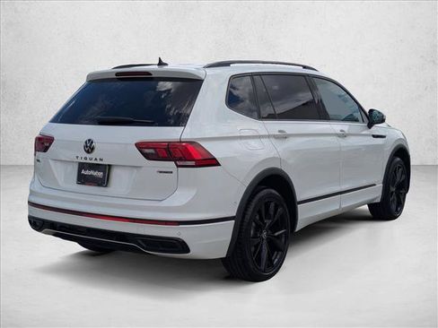 Used 2024 Volkswagen Tiguan SEL R-Line AWD/4WD image 5