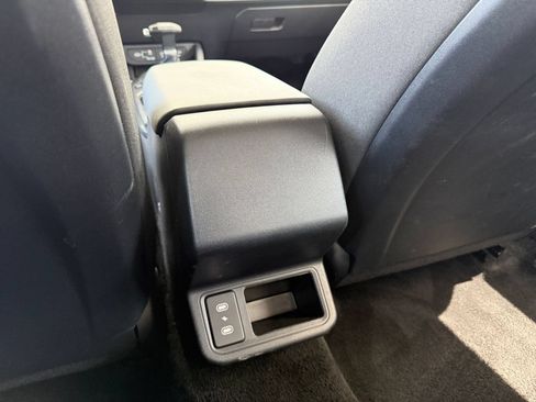 Used 2025 Kia K4 FWD image 24