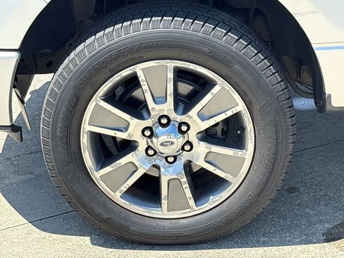 Used 2014 Ford F150 STX w/ Equipment Group 201A Mid AWD/4WD image 11