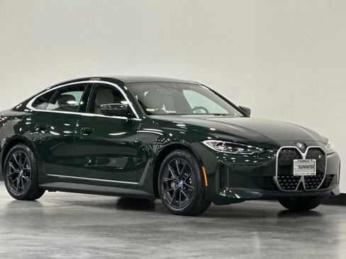 Used 2023 BMW i4 eDrive35 w/ Premium Package RWD image 2