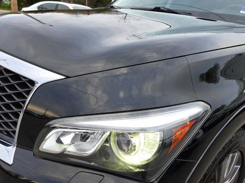Used 2017 INFINITI QX80 4WD w/ Deluxe Technology Package image 24