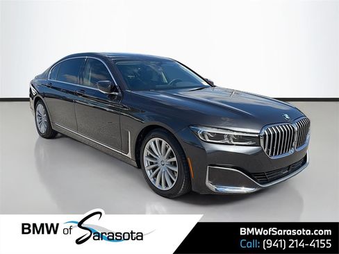 Used 2020 BMW 740i image 1