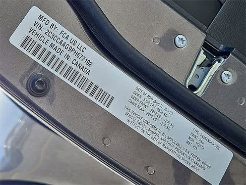 Used 2023 Chrysler 300 Touring w/ Sport Appearance Package image 38