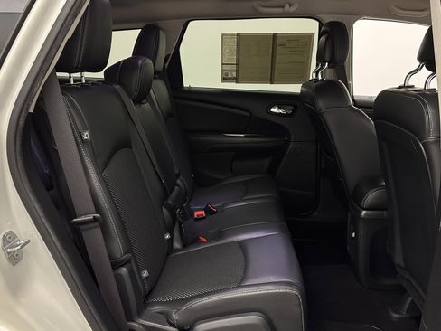 Used 2016 Dodge Journey Crossroad image 29