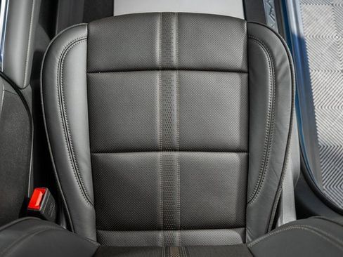 New 2026 Chevrolet Suburban High Country image 36