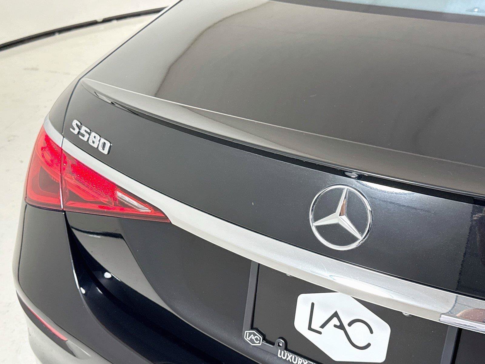 Used 2023 Mercedes-Benz S 500 4MATIC image 34