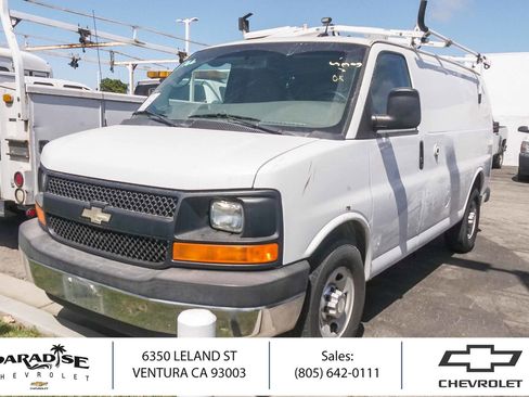 Used 2014 Chevrolet Express 2500 RWD image 1