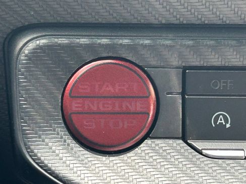 Used 2025 Ford Mustang GT RWD image 39