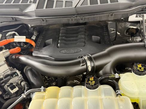 Used 2021 Ford F150 Lariat w/ Equipment Group 502A High image 34