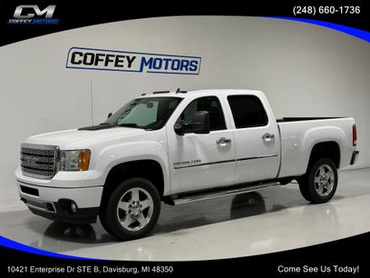 Used 2014 GMC Sierra 2500 Denali w/ Suspension Package, Off-Road
