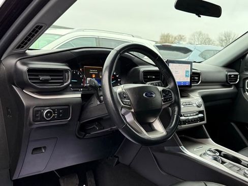 Certified 2023 Ford Explorer XLT w/ Equipment Group 202A image 13