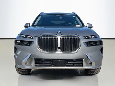 Certified 2025 BMW X7 xDrive40i w/ Premium Package image 9