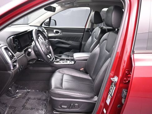 Used 2023 Kia Sorento SX AWD/4WD image 19