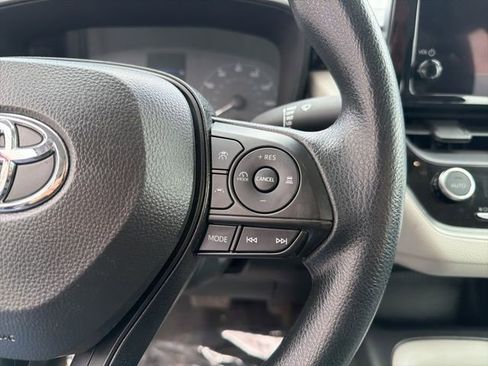 Certified 2024 Toyota Corolla LE image 20