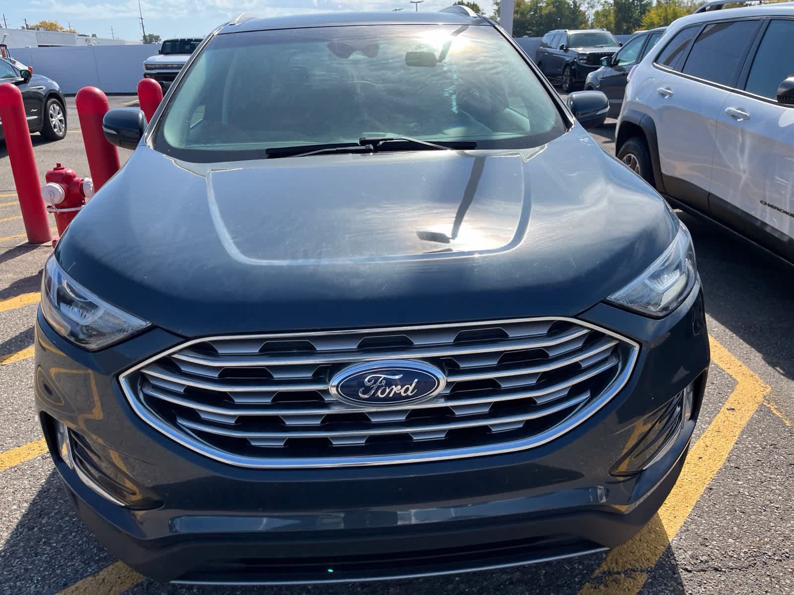 Used 2019 Ford Edge SEL w/ Equipment Group 201A AWD/4WD image 22