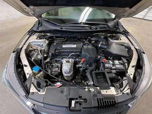 Used 2013 Honda Accord EX-L image 32