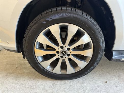 Used 2019 Mercedes-Benz GLS 450 450 4MATIC image 38