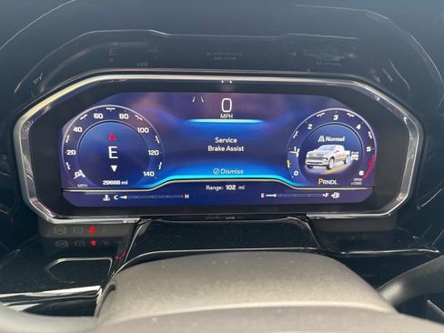 Used 2023 Chevrolet Silverado 1500 LT w/ Leather Package image 27