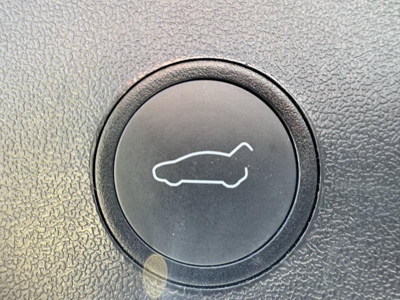 Used 2021 Tesla Model 3 Performance AWD/4WD image 8