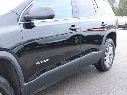 Used 2017 GMC Acadia SLE image 43