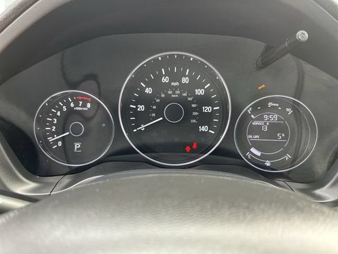 Used 2022 Honda HR-V Sport image 12