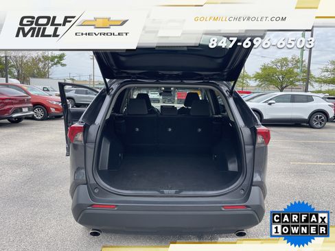 Used 2024 Toyota RAV4 XLE FWD image 12