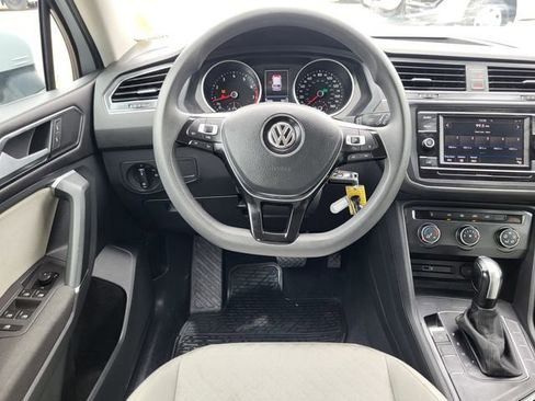 Used 2018 Volkswagen Tiguan S FWD image 26