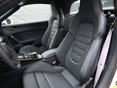 Certified 2026 Porsche 911 Targa 4S AWD/4WD image 6