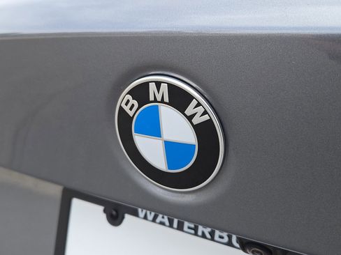 Used 2025 BMW 330i xDrive Sedan w/ Premium Package AWD/4WD image 30
