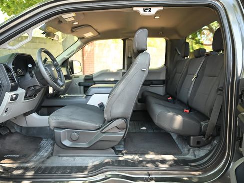 Used 2018 Ford F150 XL w/ Equipment Group 101A Mid RWD image 16