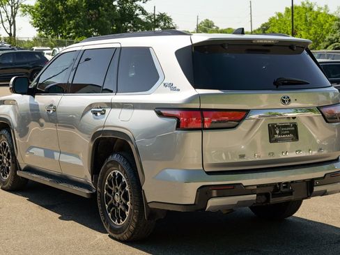 Used 2023 Toyota Sequoia Limited w/ TRD Off-Road Package AWD/4WD image 5
