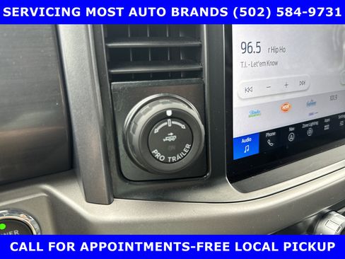 Used 2024 Ford F150 Lightning XLT image 28