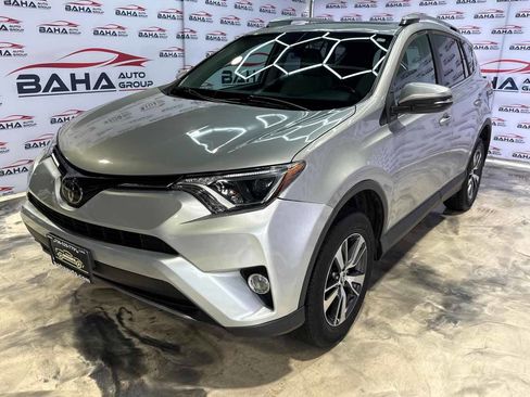 Used 2018 Toyota RAV4 XLE w/ Plus Extra Value Package FWD image 2