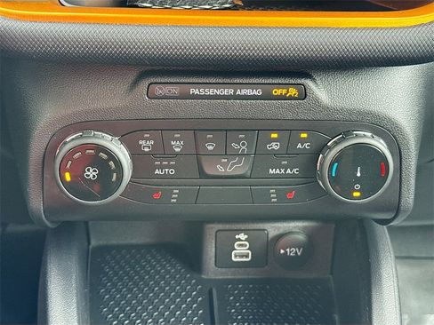 Used 2023 Ford Bronco Sport Badlands image 15