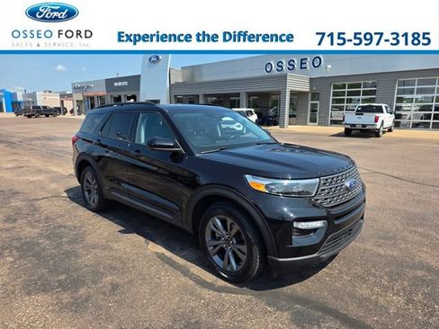 Used 2022 Ford Explorer XLT w/ Equipment Group 202A AWD/4WD image 1