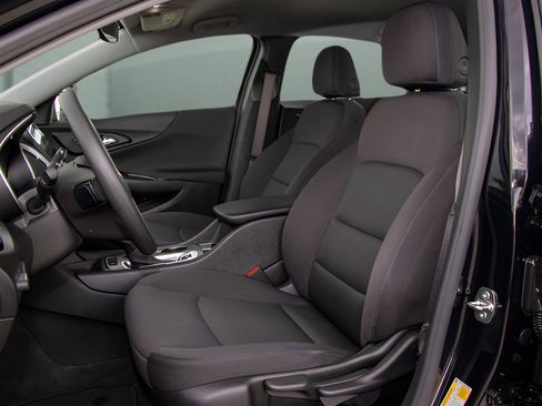 Used 2024 Chevrolet Malibu LS image 11