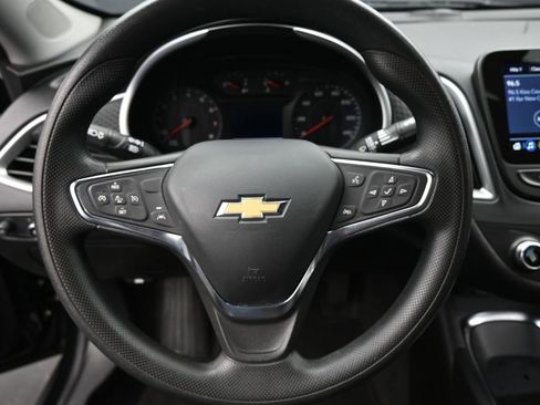 Used 2024 Chevrolet Malibu LT FWD image 13