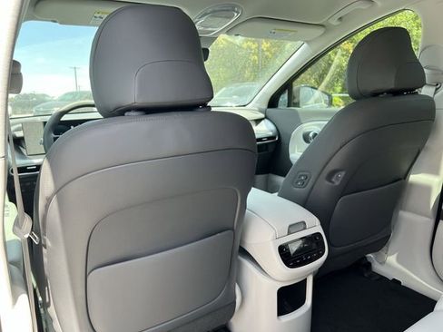 New 2026 Hyundai Ioniq 9 SEL AWD/4WD image 29