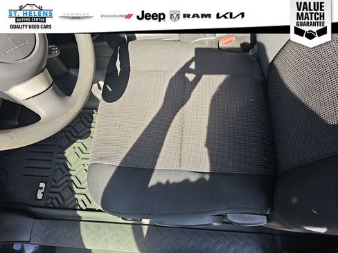 Used 2007 Toyota FJ Cruiser 4WD image 13