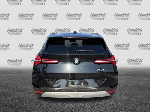 Used 2025 BMW X3 xDrive30i image 9
