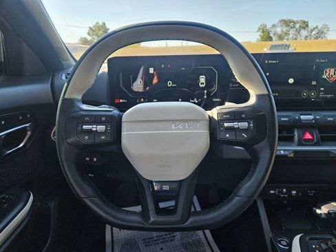 Used 2025 Kia K4 GT-Line w/ GT-Line Premium Package FWD image 14