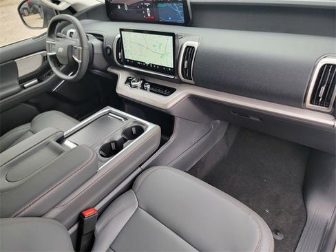 New 2025 Ford Expedition Max Active image 25