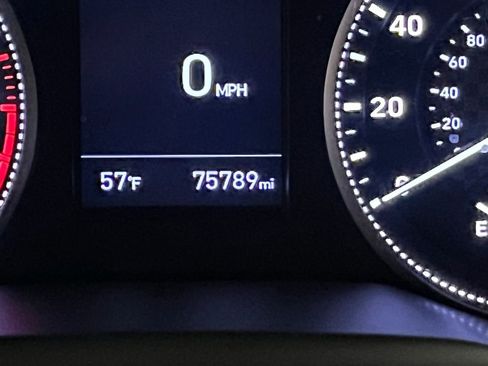 Used 2020 Hyundai Elantra Value Edition w/ Winter Weather Package FWD image 21