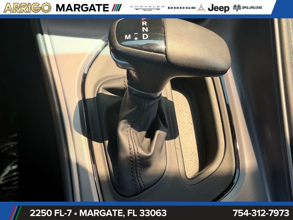 Certified 2023 Dodge Challenger GT RWD image 24